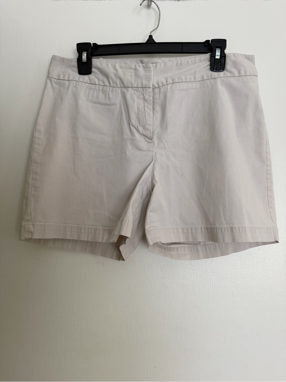 Talbots Light Beige Women's Bermuda Shorts